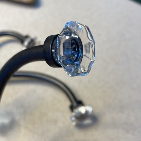 2 Vintage glass knob hooks - Picture 12 of 12